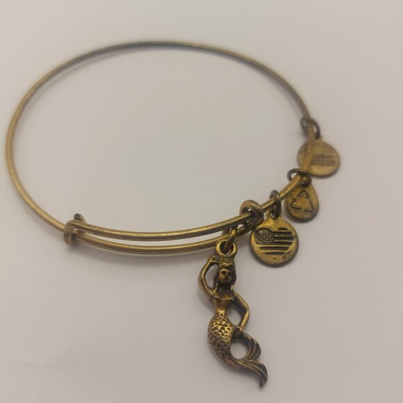 ALEX AND ANI Bracelet Mermaid Charm Bangle Gold Rafaelian EUC - Picture 6 of 11